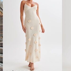 Suki Knit Maxi Dress With Flowers - Nude